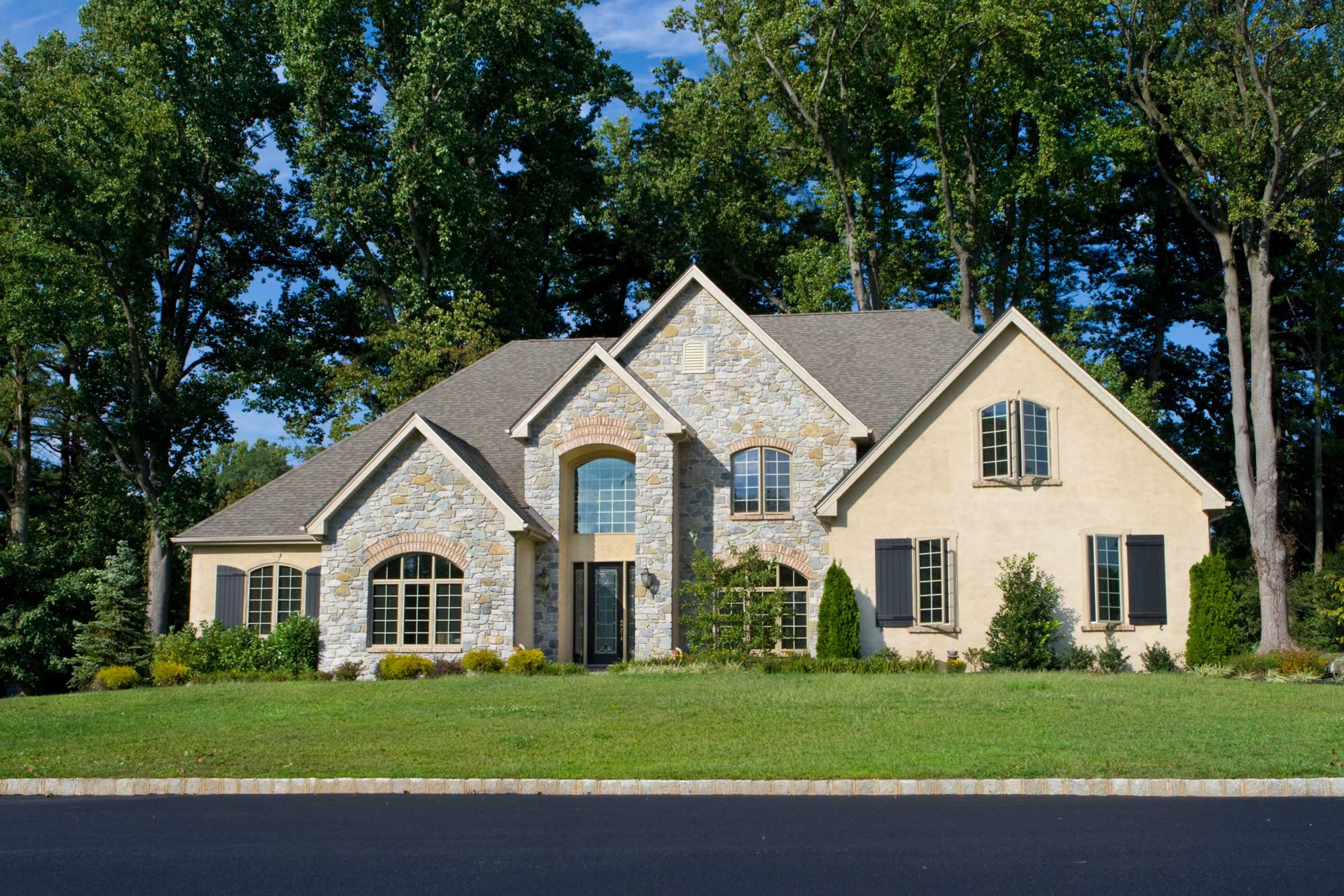 popular roof styles, best roof style, top roof choices